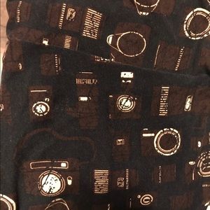Camera leggings 2 Pair...TC (lularoe)